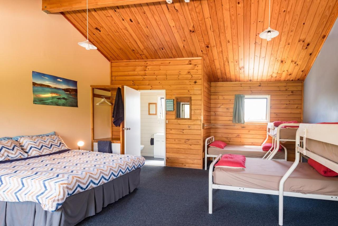 Bay Of Islands Lodge Пейхия Экстерьер фото