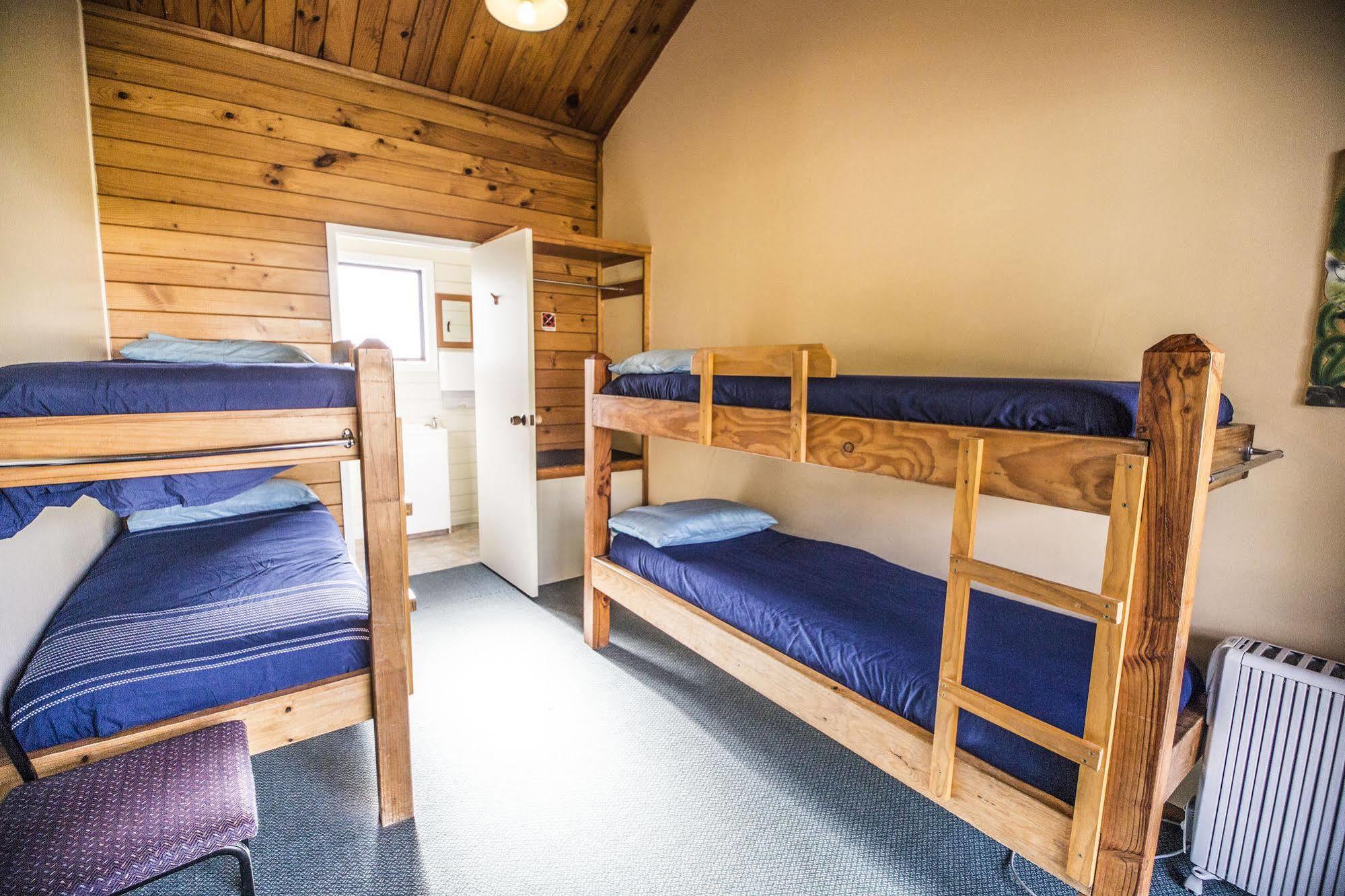 Bay Of Islands Lodge Пейхия Экстерьер фото