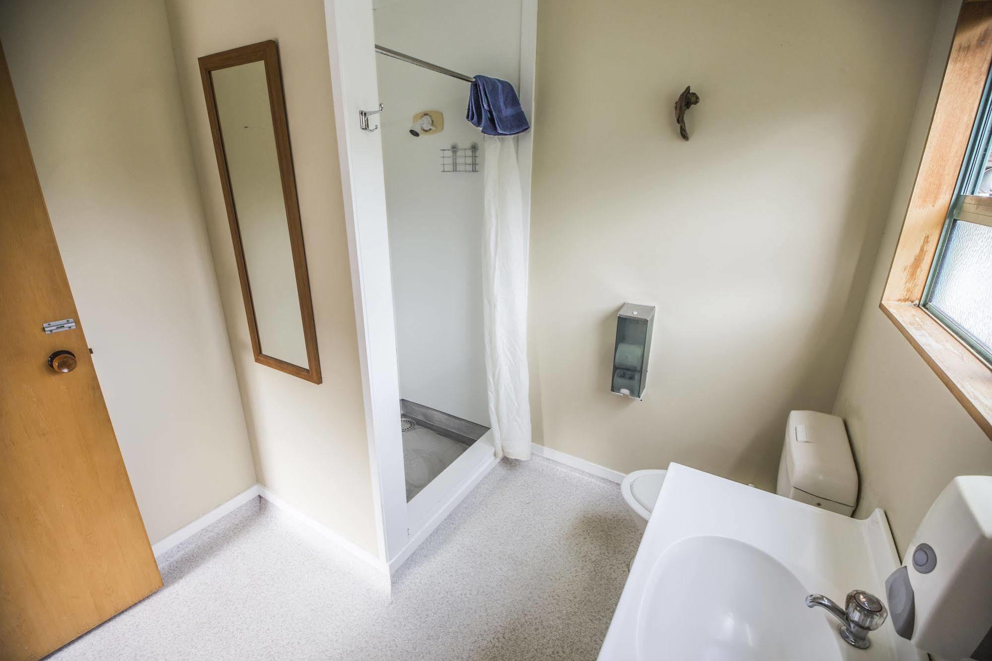 Bay Of Islands Lodge Пейхия Экстерьер фото