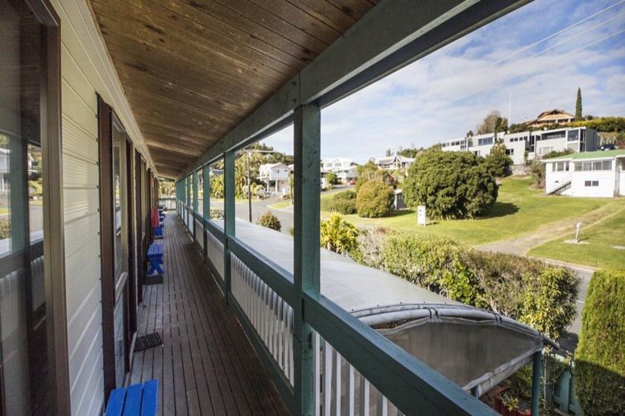 Bay Of Islands Lodge Пейхия Экстерьер фото